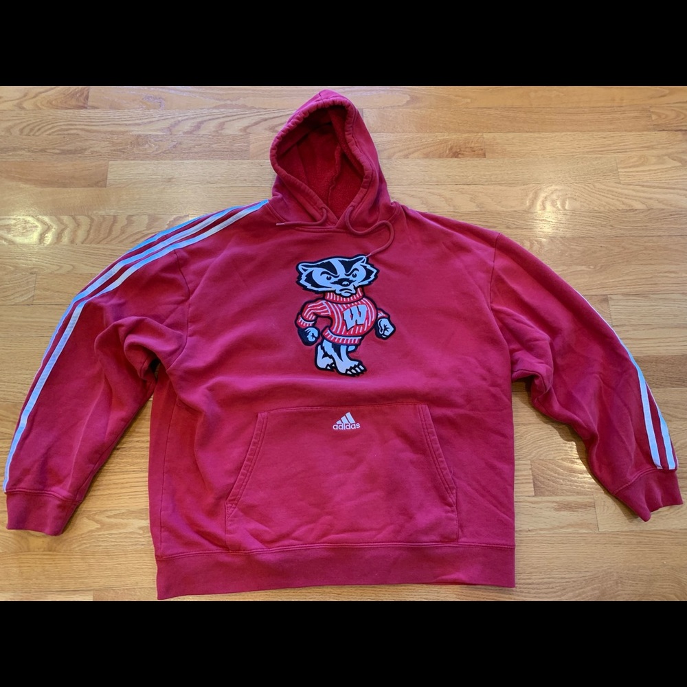 Wisconsin Badgers Adidas Large Sweatshirt. Great Shape. Size Adult Large.